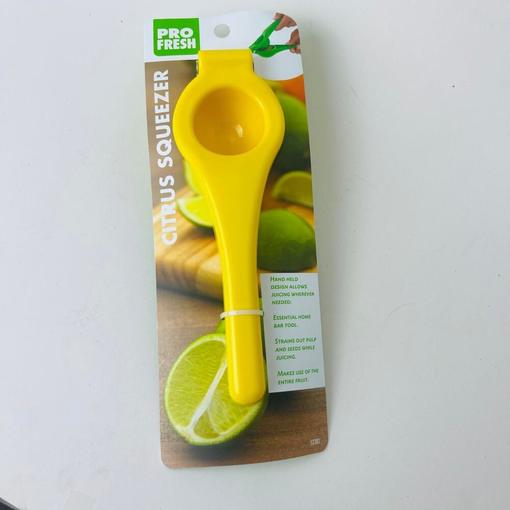 Pro Fresh Citrus Lemon Lime Squeezer Manual Hand Held Squeezer -‎ Yellow